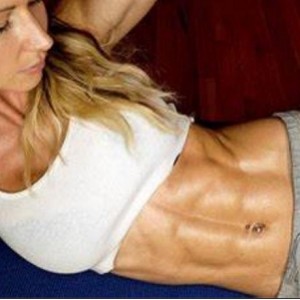 欧美最火健身博主《Zuzkalight》早年作品形象