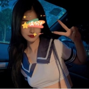 推高颜值网红妹子