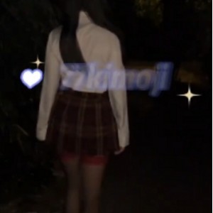 柒柒77kimoji推特网红去重大合集视频1奇怪姿势P图片+2.2G视频