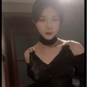 TS潼潼合集：男人气息车灯服装，下载即享视觉盛宴