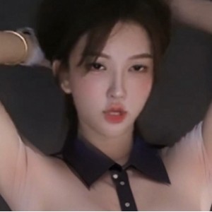 “小深深儿的超大AI去衣自整理合集：10个精彩视频，轻松掌握技巧！”