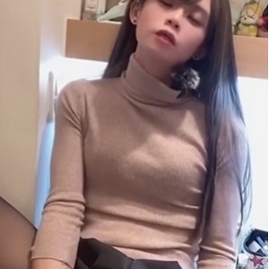 伪娘黑丝百度盘热辣合集1V480M，家中练习活塞机，下载需解压密码7777