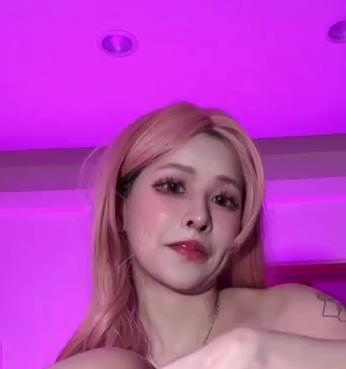 优质Fansone台妹小绮宝宝最新合集2V124M，精彩手口表演