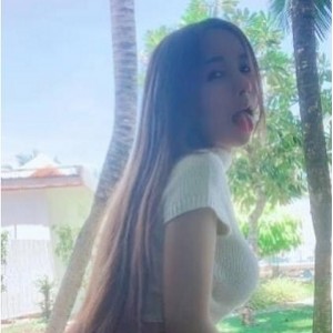 网红+平台+火爆+Aom_yumi泰国暹罗美女合集+28V+1.85GB+，精选内容，展示生活与旅行