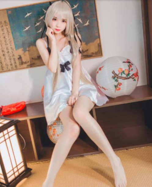 虎牙超人气小仙女疯猫ss最新合集1V不详，精彩作品尽在其中