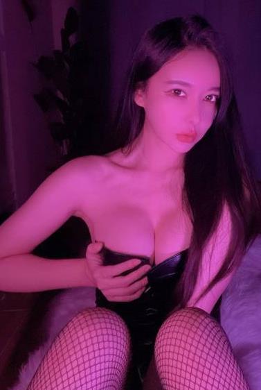 高质量私人定制可可幂双马尾灰丝最全合集6.7G，绝美女神资源