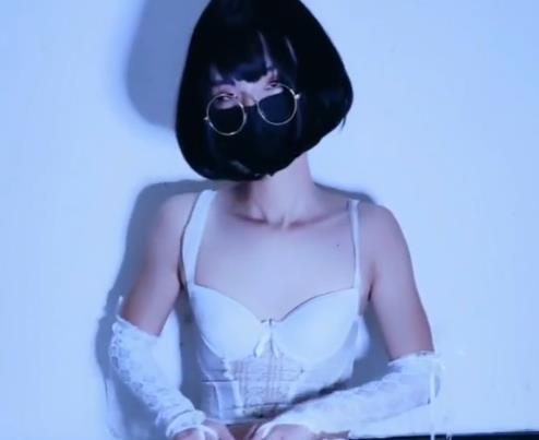 P站JinWanXuan1999口味重TS视频合集92部4.4G，拳打肛特大号玩具