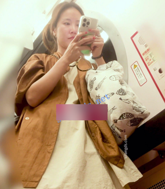 日产精选072宽松裙小姐姐1部996MB性感绝密展示