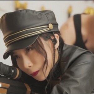 推特夏晴子劲爆视频合集74部46G太骚了