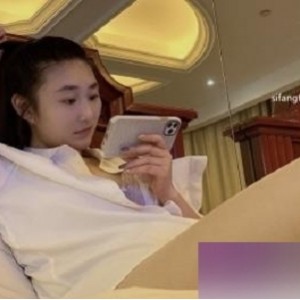 微博厦门大学黑豹门视频合集19部1.74G反差太顶