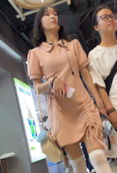 KKCD32533255抄底作品合集3部203.9MB太诱人