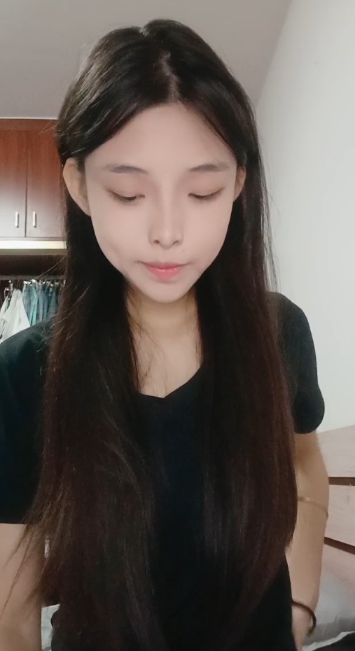 小草莓热舞Nv合集22G蜜桃臀绝了