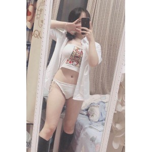 清纯诱人露露互动泄密视频32部523MB推特