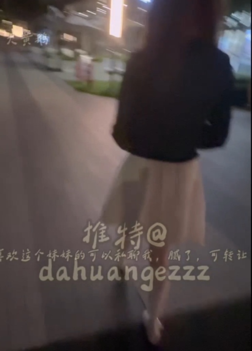 女大学生约会合集抖音大黄鹅15V10.3G劲爆