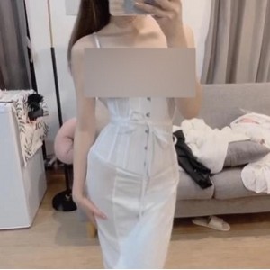 劲爆快点亲亲我吖福利合集推特50部12G太诱人