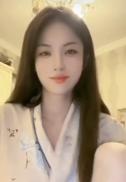 史迪西抖音定制8V私密展示772M超值珍藏