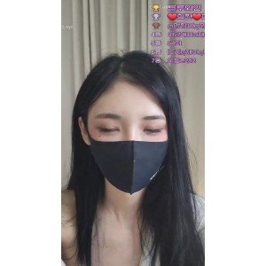 推特萌妹iamriri私密合集80部21G优质珍藏