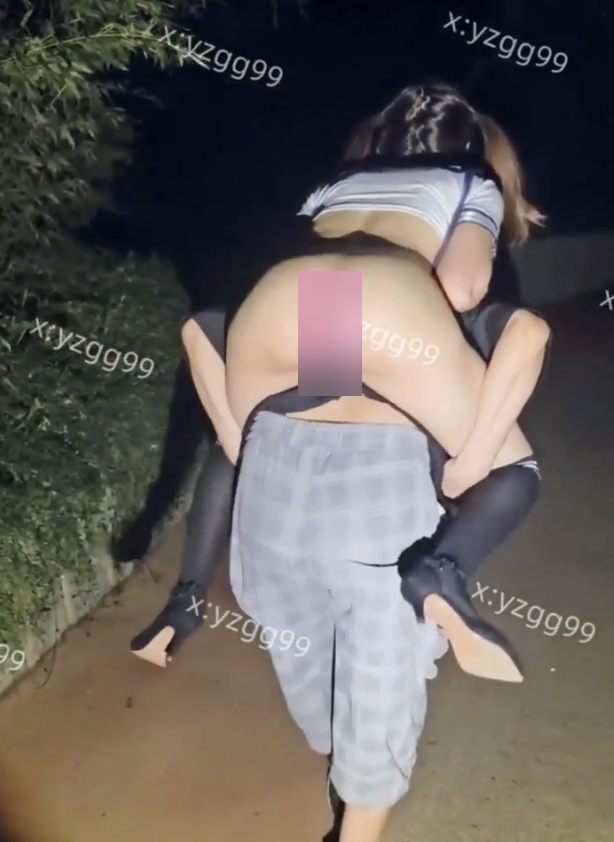 26G养只果果142部推特付费合集太对味了