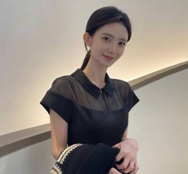 私房俱乐部反差女神小柔嘴技某处特辑11V386M车灯太晃眼