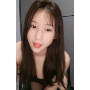 百度盘小美女绝美身材爱笑视频1部675M太诱人
