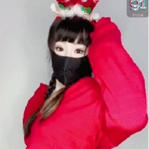 圣诞火辣私拍91淑仪5V合集440M绝美身材
