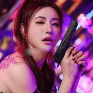 推特费爵娜劲爆M字束缚束缚合集8部1.74G太害羞了